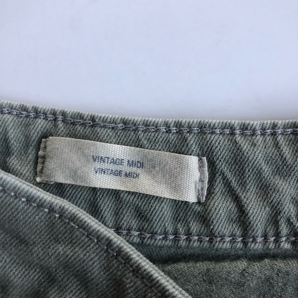 Universal Thread High Rise Vintage Midi Distress Stretch Raw Hem Shorts Sz 2/26 - Picture 11 of 12